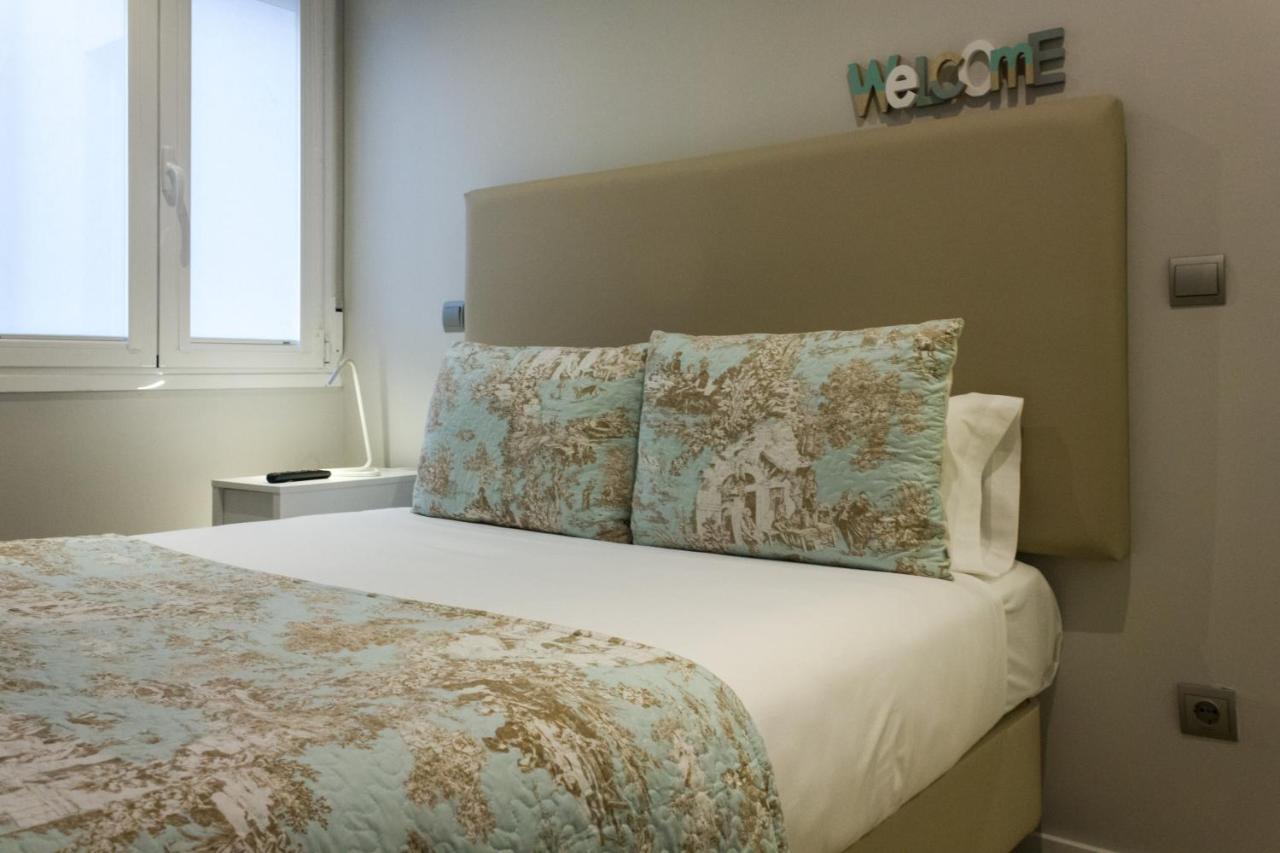 Arenal Suites Preciados Мадрид Номер фото